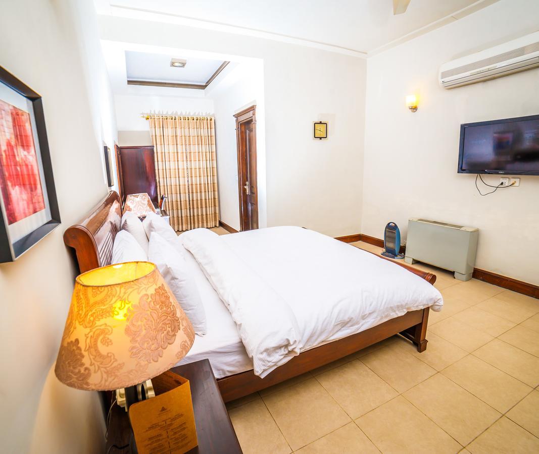 Shelton House Peshawar Otel Dış mekan fotoğraf